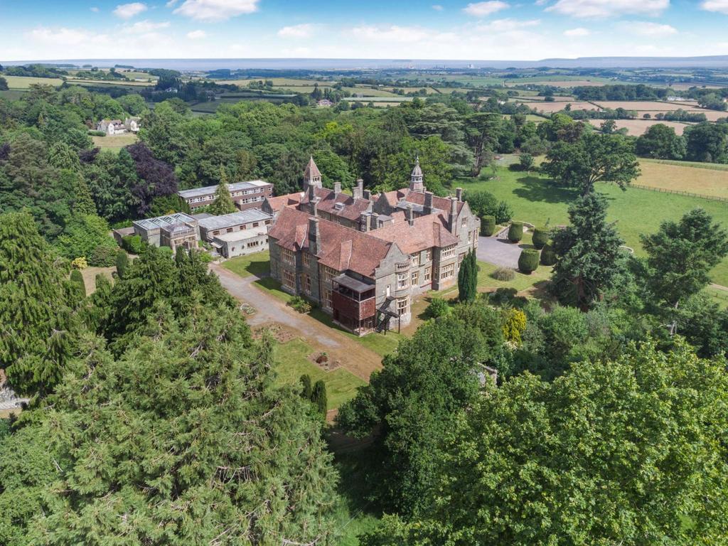 Quantock Lodge