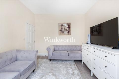 4 bedroom terraced house for sale, Station Crescent, London, N15