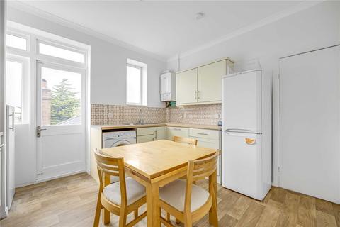 3 bedroom flat to rent, Cavendish Gardens, Trouville Road, London, SW4