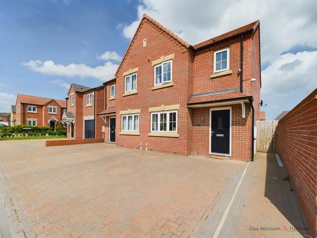 3 Bedroom Semi-Detached House - For Sale