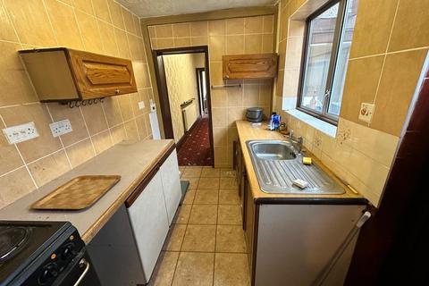 39 Queens Road, Hodthorpe, Worksop, S80 4UW