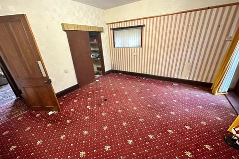 39 Queens Road, Hodthorpe, Worksop, S80 4UW