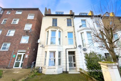 1 bedroom flat to rent, Vicarage Park, Plumstead, London, SE18 7SX