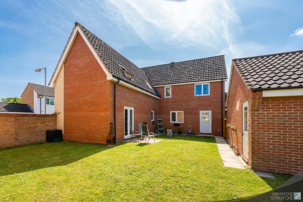 Campion Way, Hethersett 4 bed detached house for sale £400,000