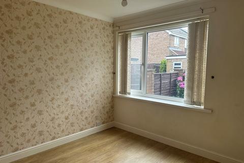 3 bedroom terraced house to rent, Airedale Gardens, Hetton Le Hole