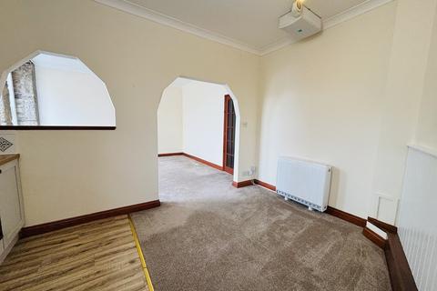 2 bedroom apartment to rent, Penzance, Cornwall