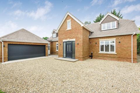 5 bedroom detached house for sale, Wexham Woods