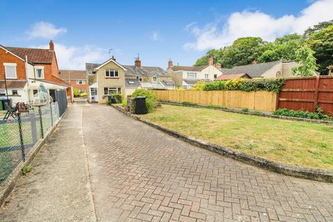 10 The Hyde, Purton, Swindon, SN5 4DY