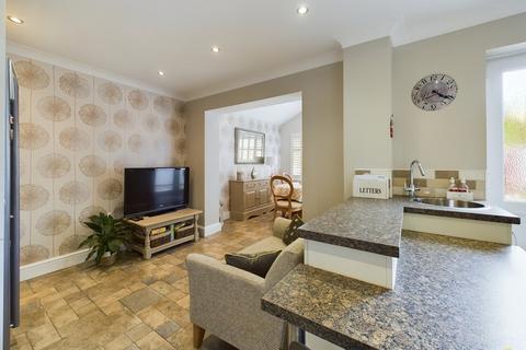 24 Hardy Close, Barton Under Needwood, Burton-on-trent, DE13 8HG