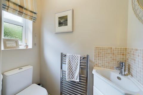 24 Hardy Close, Barton Under Needwood, Burton-on-trent, DE13 8HG