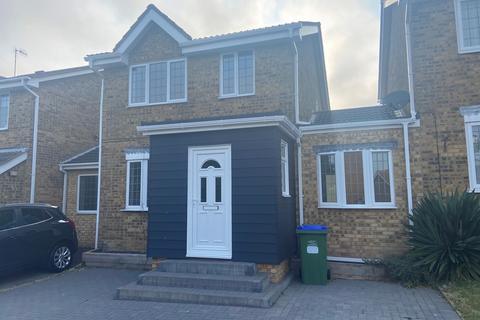 4 bedroom link detached house to rent, Telscombe Cliffs, Peacehaven