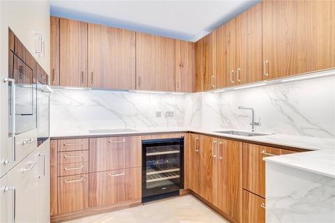2 bedroom flat for sale, Walbrook Apartments, Central Avenue, London