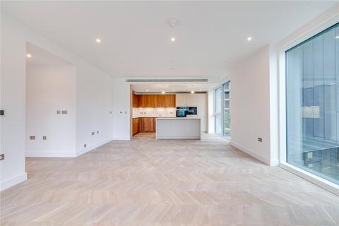 3 bedroom flat for sale, Walbrook Apartments, Central Avenue, London