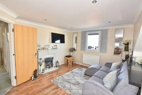 2 bedroom flat for sale, Robin Hood Quay, Gosport