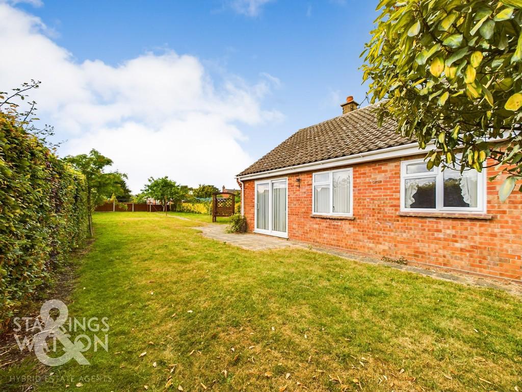 Martin Road, Harleston 3 bed semidetached bungalow for sale £230,000