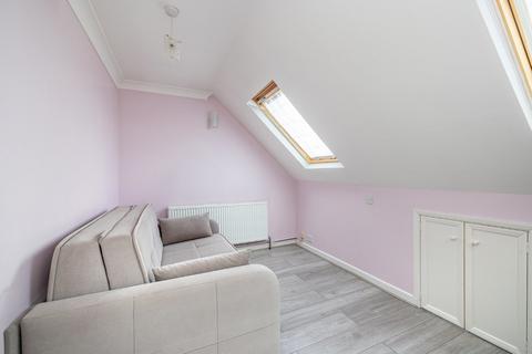 18 Ellison Gardens, Southall, UB2 4EW