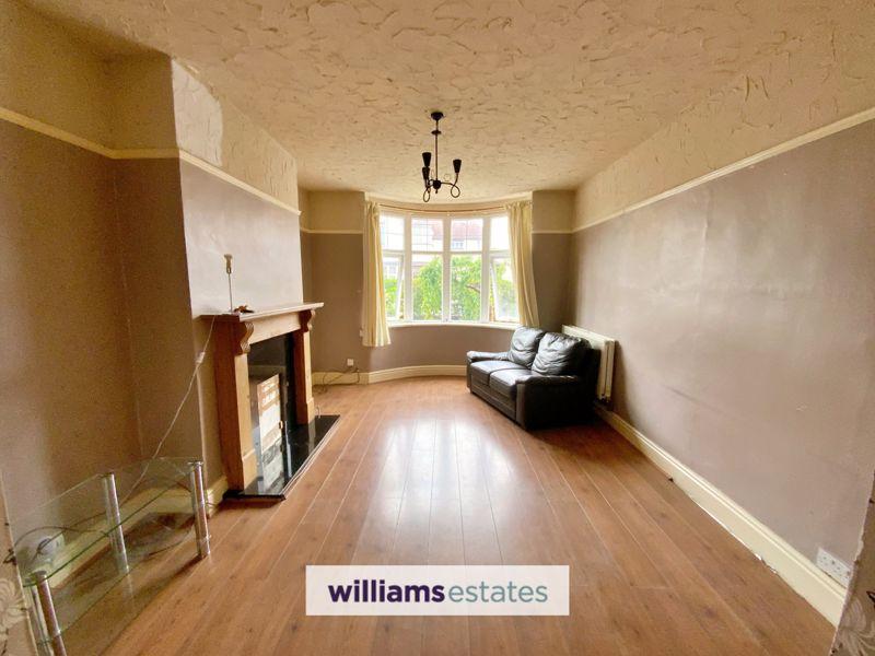 Highbury Avenue, Prestatyn 3 bed semidetached house for sale £180,000