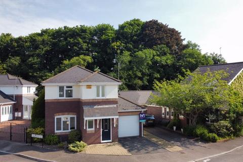 3 bedroom detached house for sale, 13 Middlegate Court, Cowbridge, The Vale of Glamorgan CF71 7EF