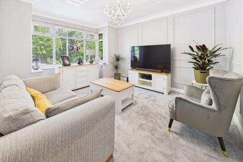 4 bedroom property for sale, Moss Lane, Alkrington, Middleton, M24