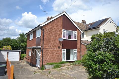 10 Severns Field, Epping, CM16 5AP