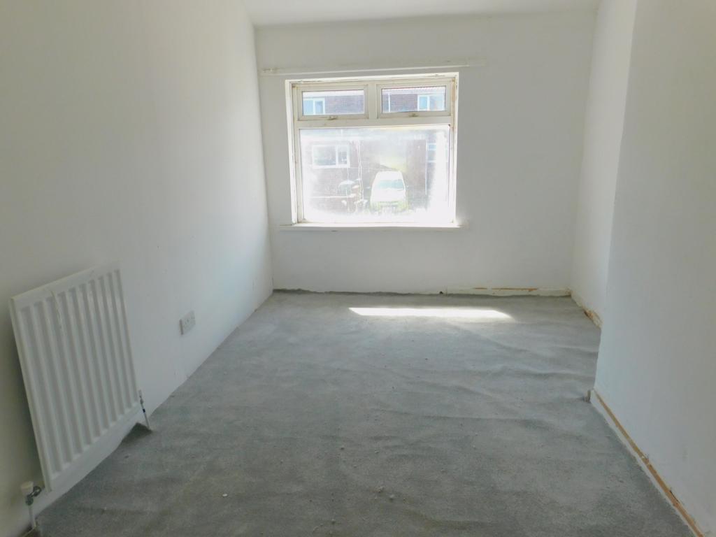 9 raby avenue (6)