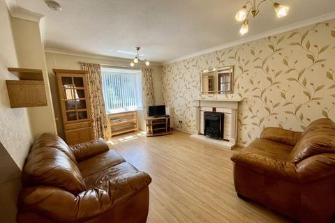 3 bedroom semi-detached house to rent, Common Lane, Leigh *AVAILABLE NOW*