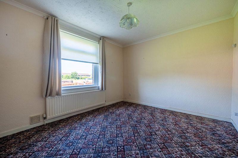 Thankerton Avenue, Motherwell 2 bed semidetached bungalow for sale £