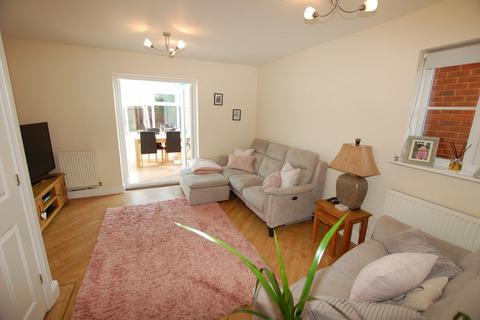 19 Bonham Drive, Orsett, Grays, RM16 3HF