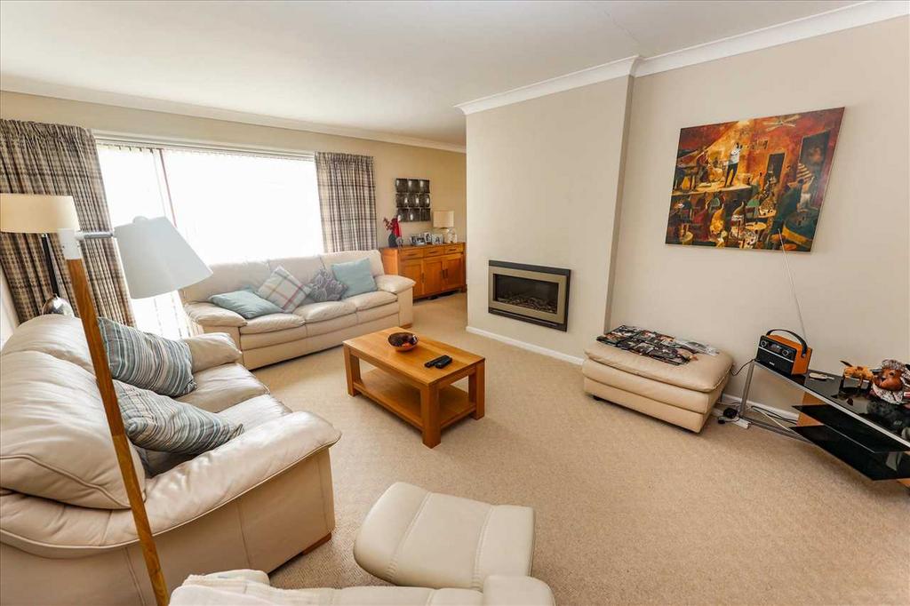 Granson Way, Washingborough 4 bed bungalow £260,000