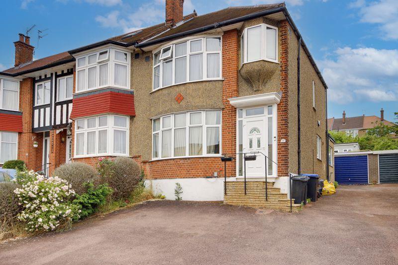 Windmill Gardens, Enfield 3 bed end of terrace house for sale £735,000