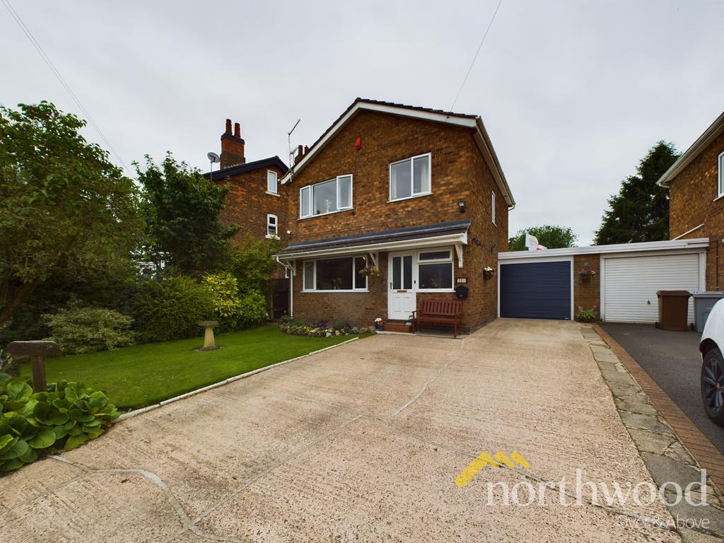 Marsh Green Road, Sandbach, CW11 3 bed detached house for sale £350,000