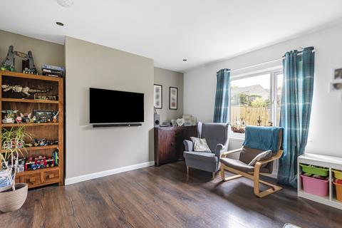 3 bedroom semi-detached house for sale - Eastmead, Midsomer Norton, Radstock, Somerset, BA3