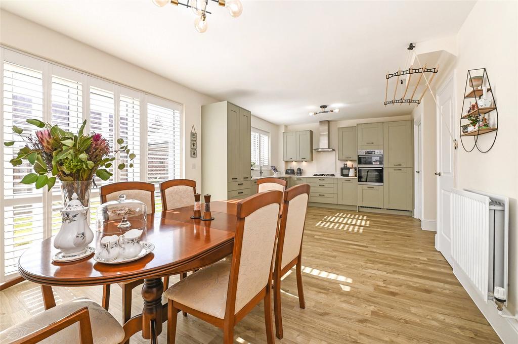 Kitchen/Dining Room