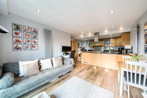 2 bedroom apartment for sale, Millharbour, London, E14