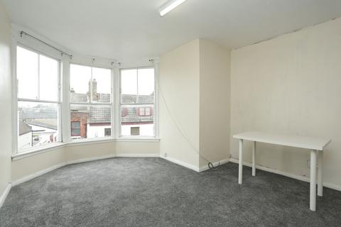 2 bedroom flat for sale, High Street, Ramsgate, CT11