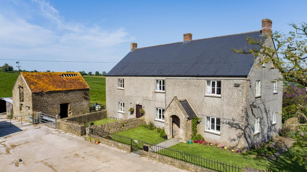 Lot 1 Copplesbury Farm, North Brewham, Bruton, Somerset, BA10 5 bed