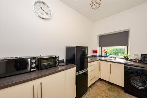 2 bedroom apartment for sale, Llys Llewelyn, Esplanade, Penmaenmawr, Conwy, LL34