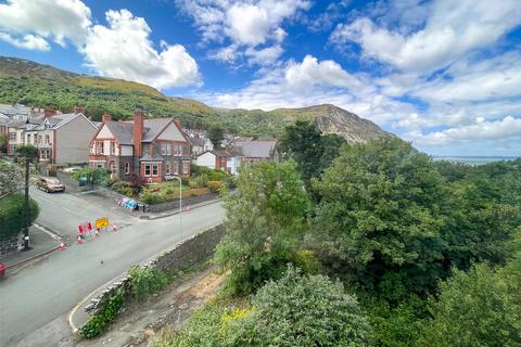 2 bedroom apartment for sale, Llys Llewelyn, Esplanade, Penmaenmawr, Conwy, LL34