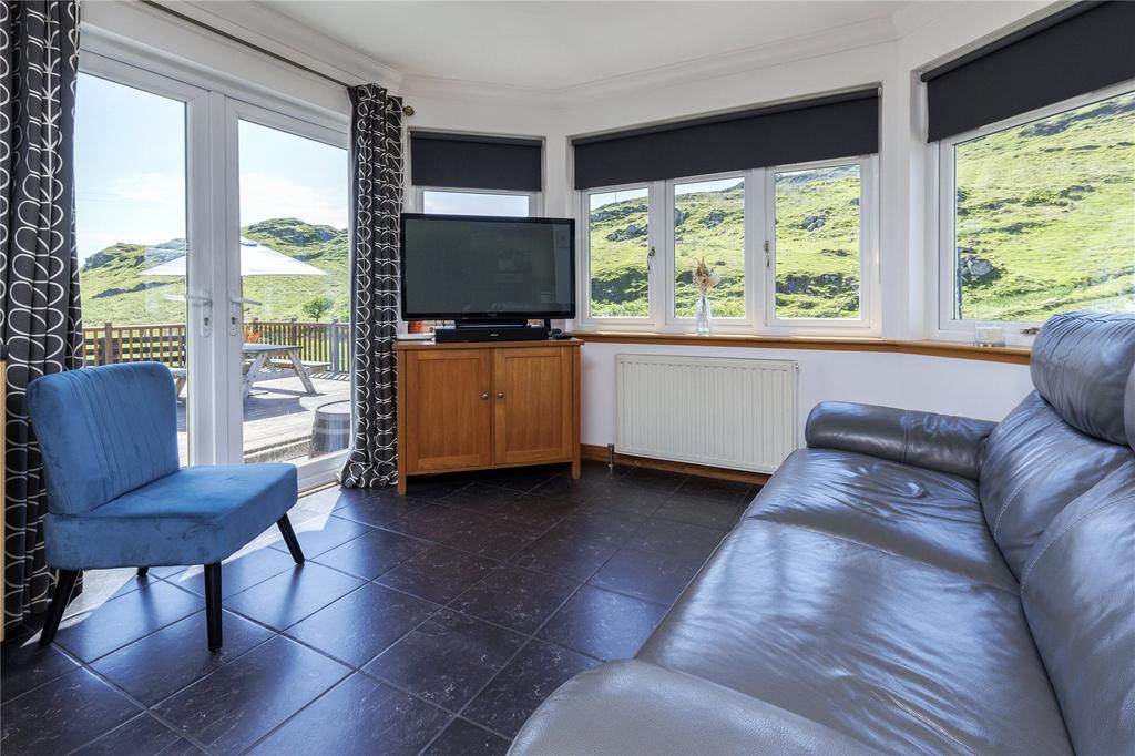 Thorro Family Room