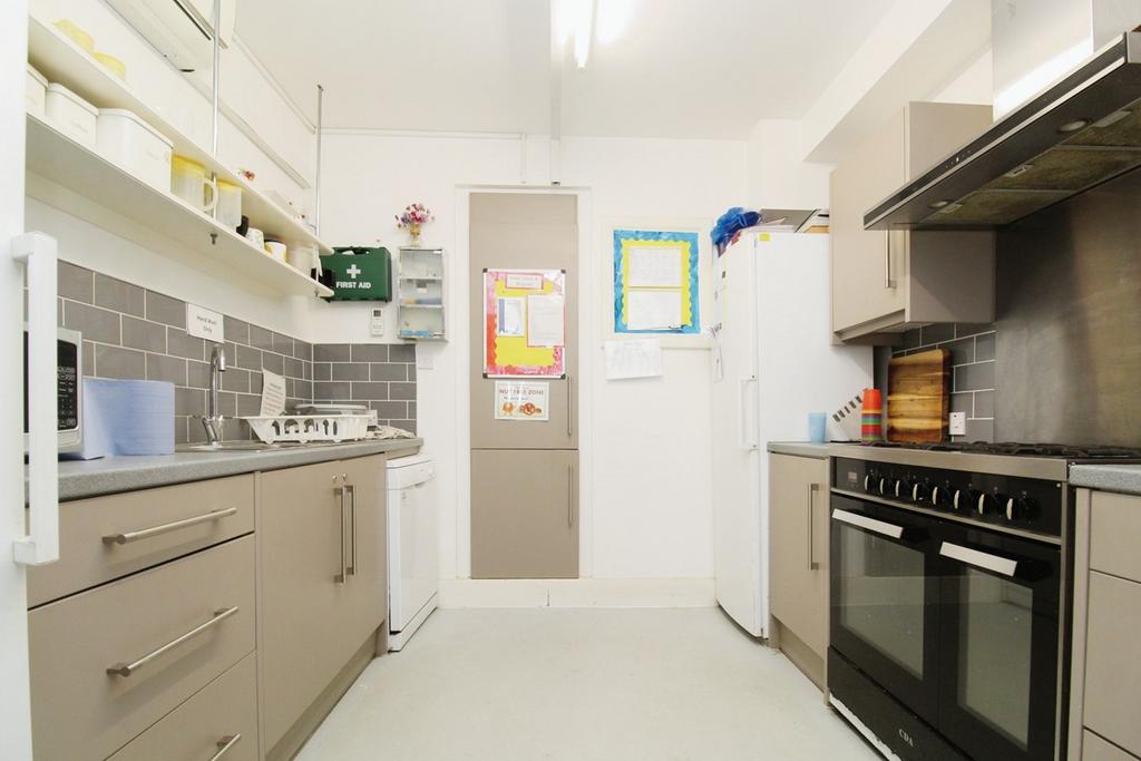 Wanstead Park Road, ILFORD, IG1 4 bed terraced house for sale £675,000