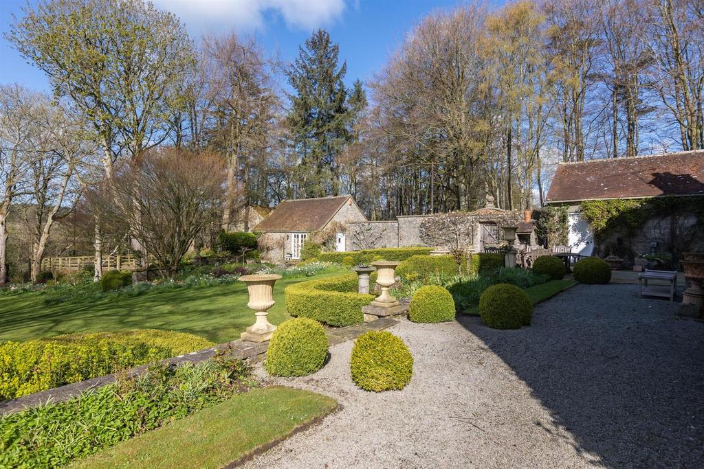 Garden and Outbuildings