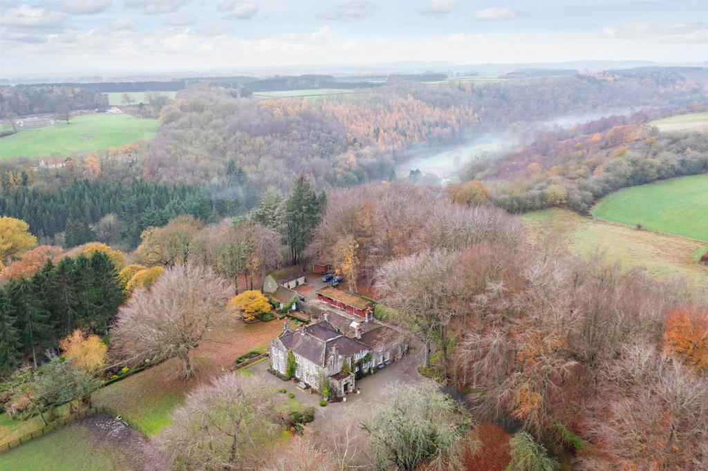 Lingmoor House