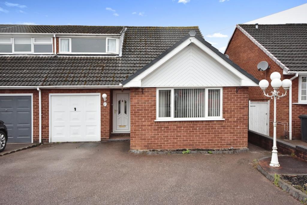 The Ridgeway, Burntwood, WS7 4 bed semidetached house for sale £300,000
