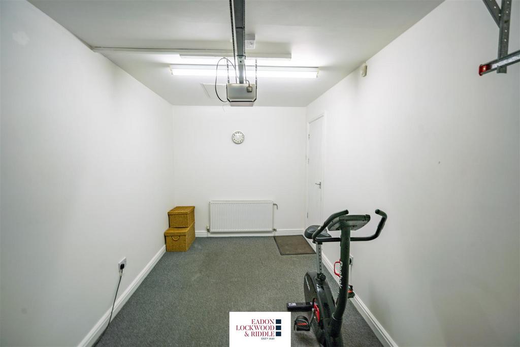 Gym / office