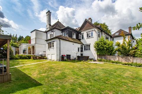 Aurora Croft Road, Crowborough, TN6 1DS