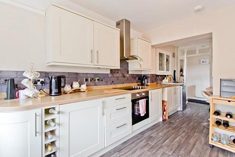 Aurora Croft Road, Crowborough, TN6 1DS