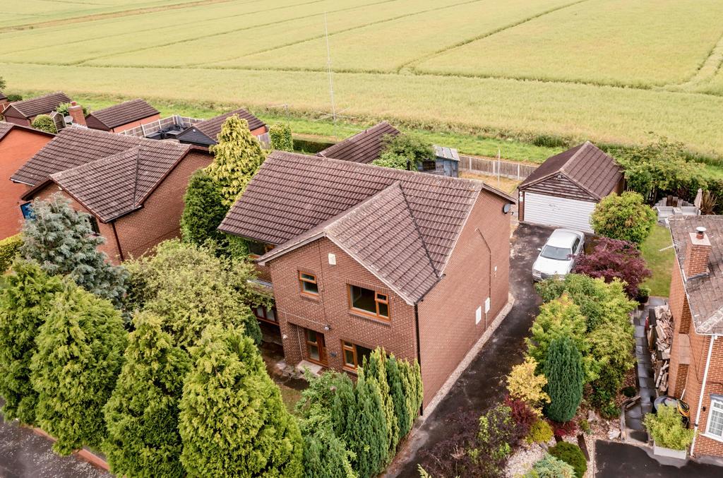 Ingswell Drive, Notton, Wakefield, West Yorkshire 4 bed detached house