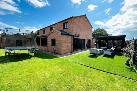 8 Beech Avenue, Airmyn, Goole, DN14 8LL