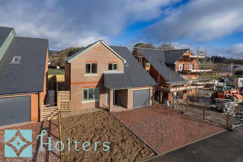 10 Y Maes, Beulah, Llanwrtyd Wells, LD5 4YH