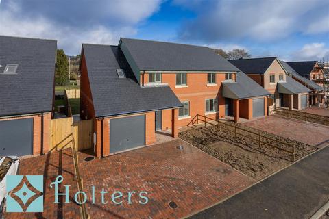 8 Y Maes, Beulah, Llanwrtyd Wells, LD5 4YH